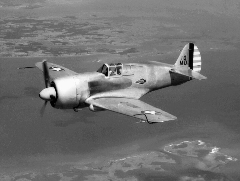 Curtiss p-60