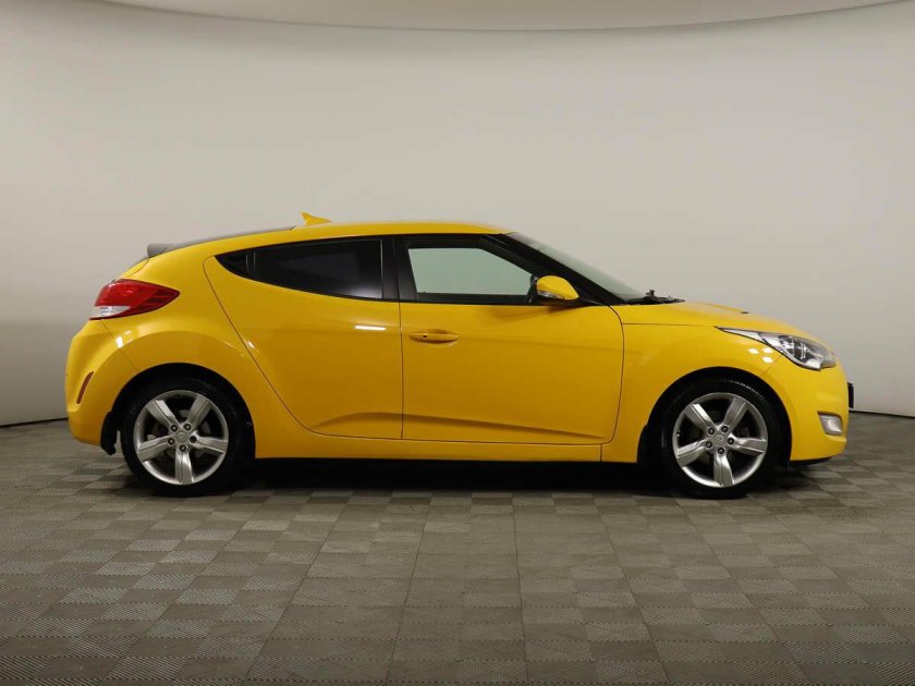 Хендай 4 дверный Veloster