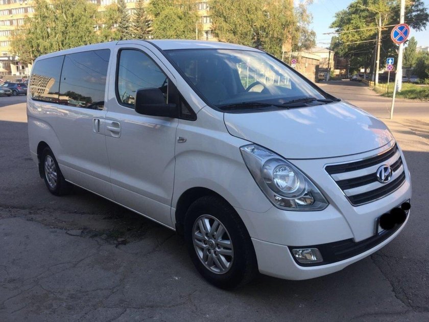 Минивэн Хендай аш 1