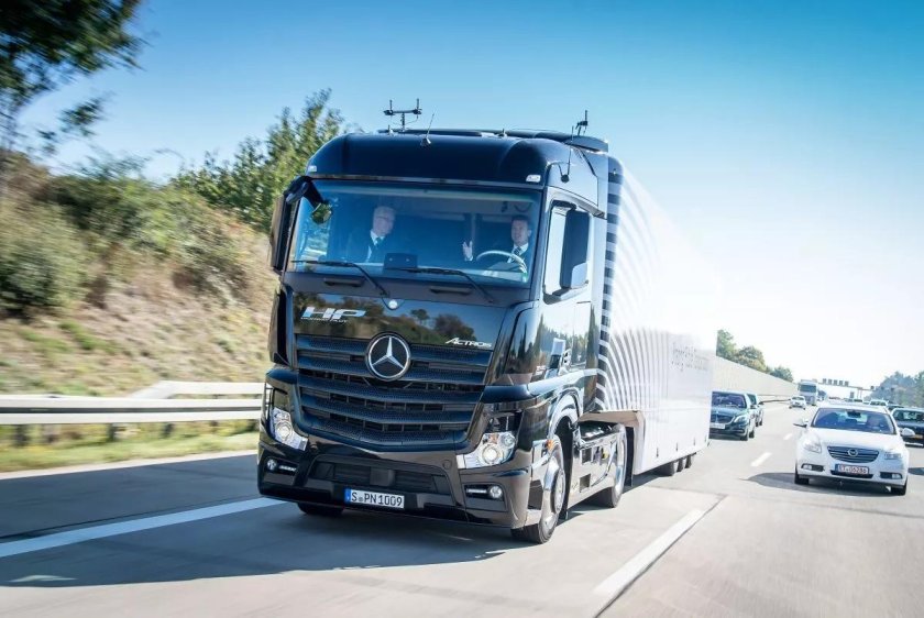 Мерседес м5 Грузовики