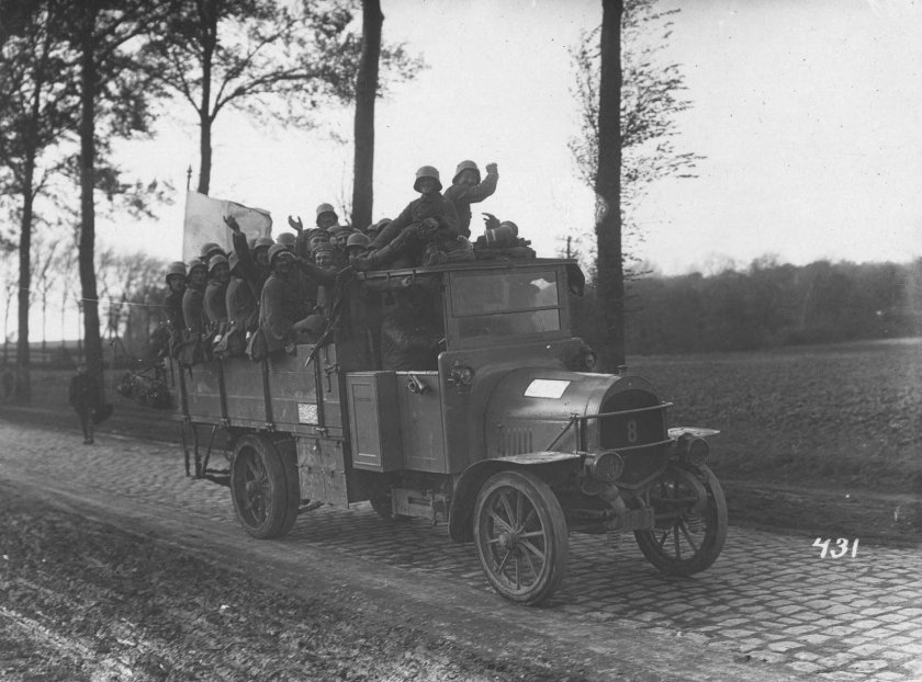 ПМВ грузовик Даймлер