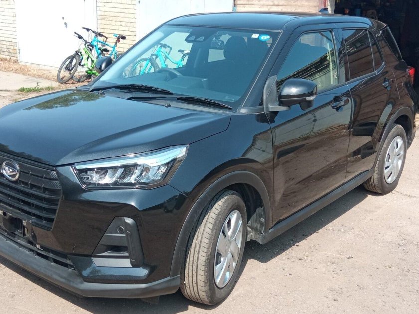 Daihatsu rocky 2021