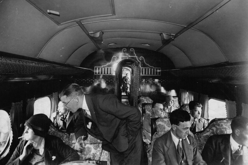 Пассажирский самолет 1930