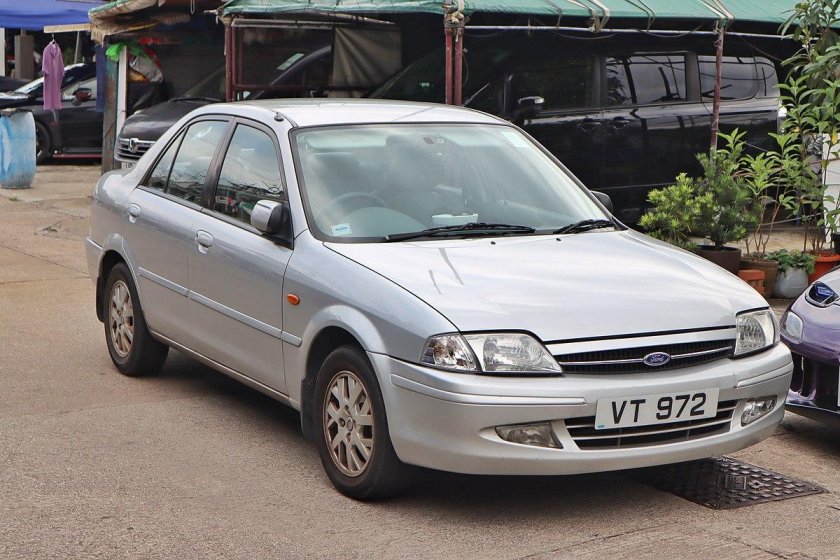 Ford Laser 2002