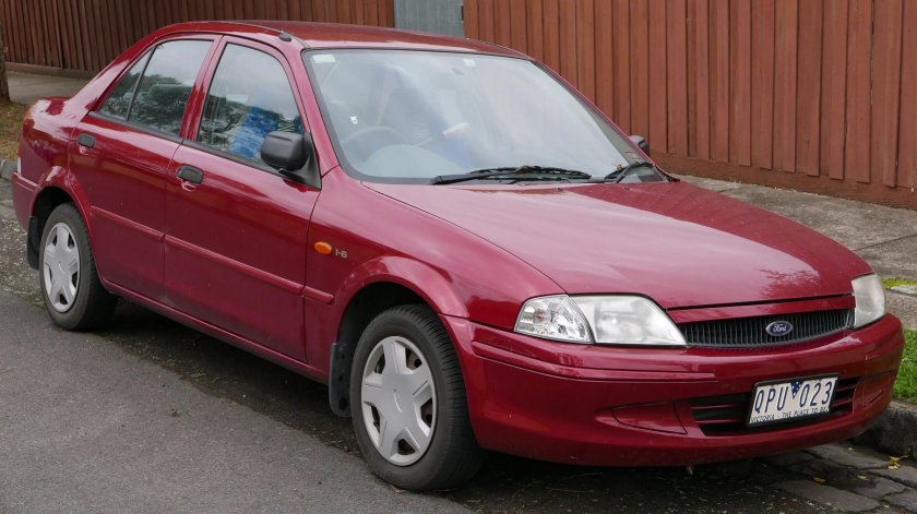 Ford laser 2000
