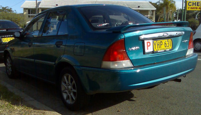 Форд седан 1999