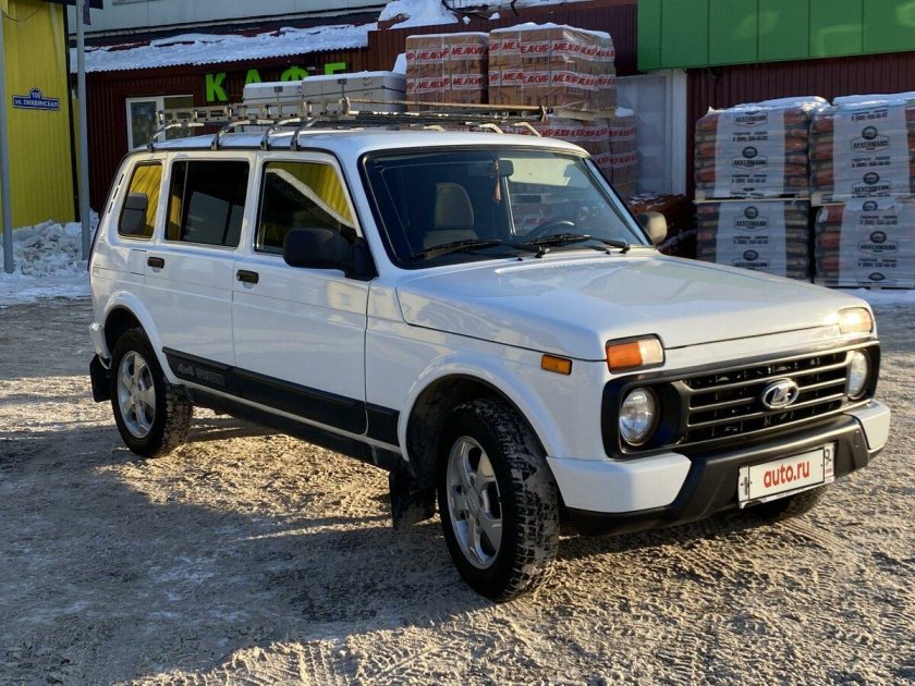 213100 Lada 4x4