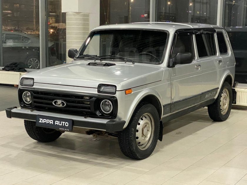 Lada (ваз) 2131 (4x4) i 2011