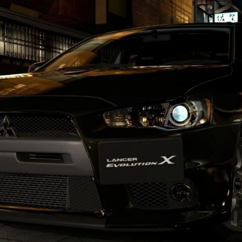 Митсубиси Лансер Эволюшн 10 черный