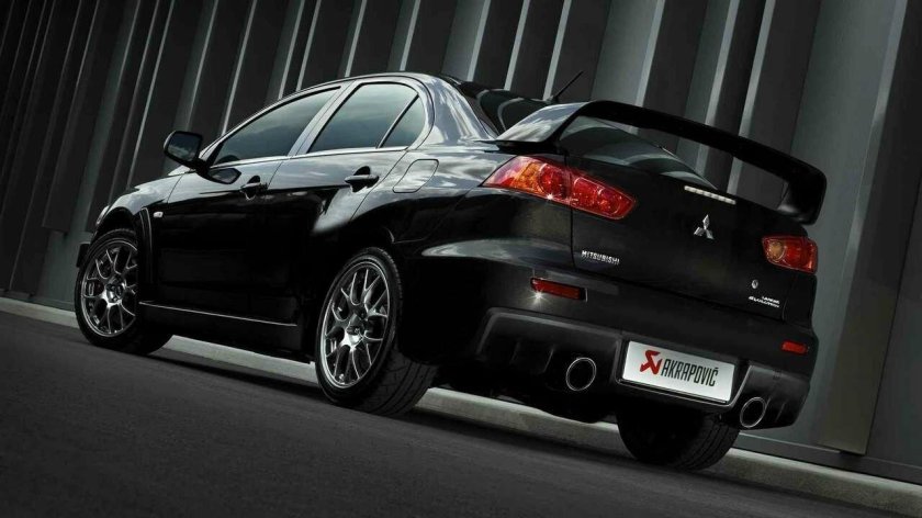 Митсубиси Лансер Эволюшн 10