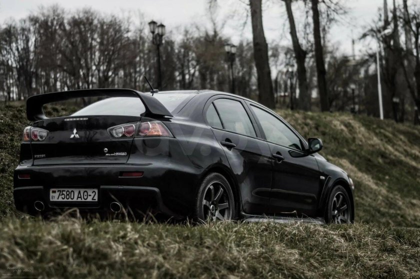 Mitsubishi Lancer 10 EVO Black