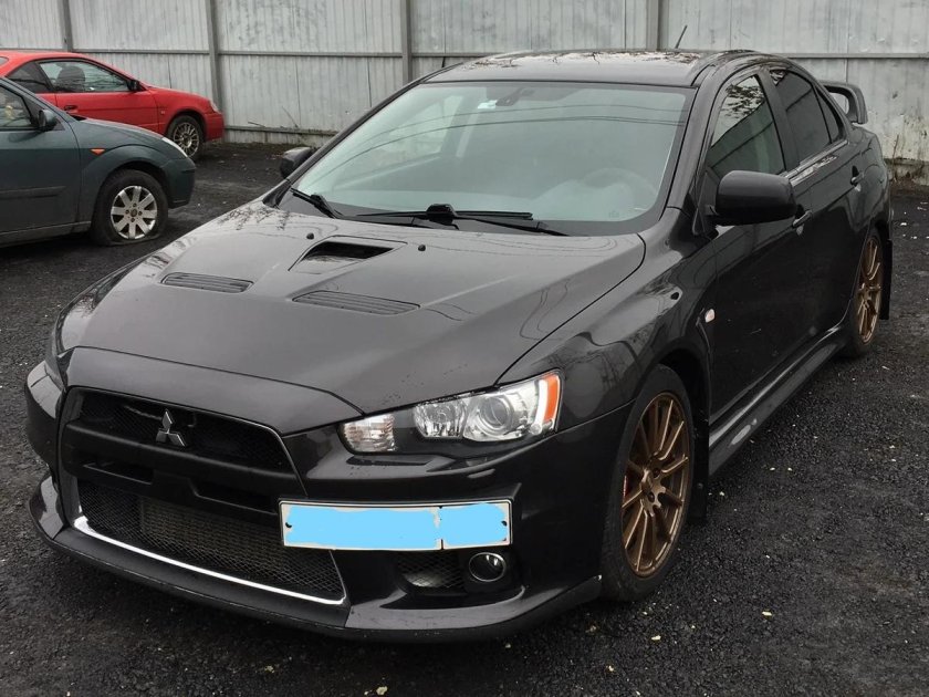 Mitsubishi Lancer 10 Black