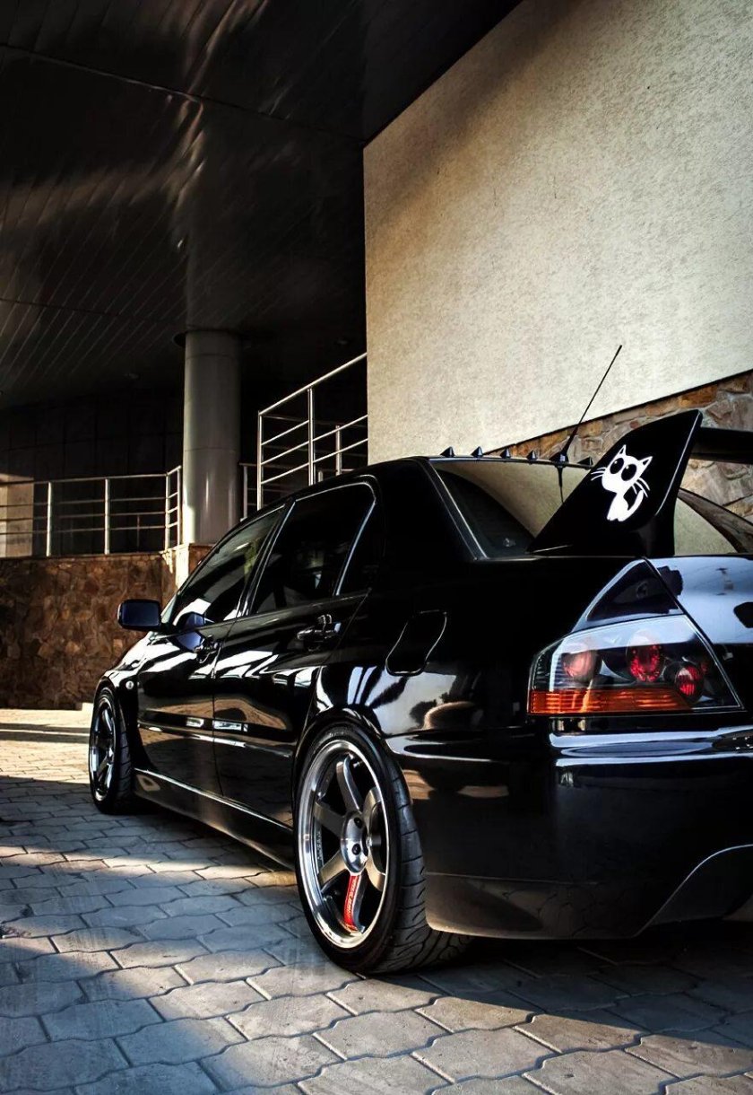 Лансер 9 Эво черный