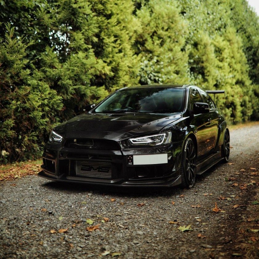 Mitsubishi Lancer Evolution 10