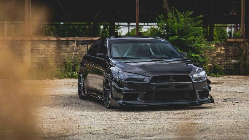Mitsubishi lancer 10 evolution