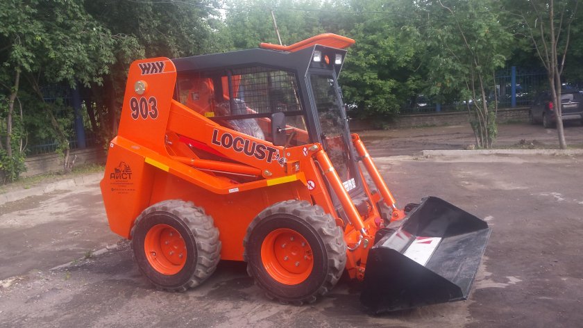 Мини погрузчики Locust l903 ширина