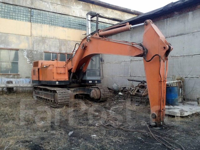 Экскаватор 5126