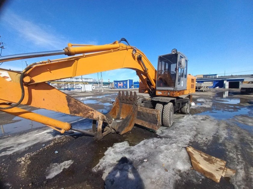 Экскаватор твэкс ек-14