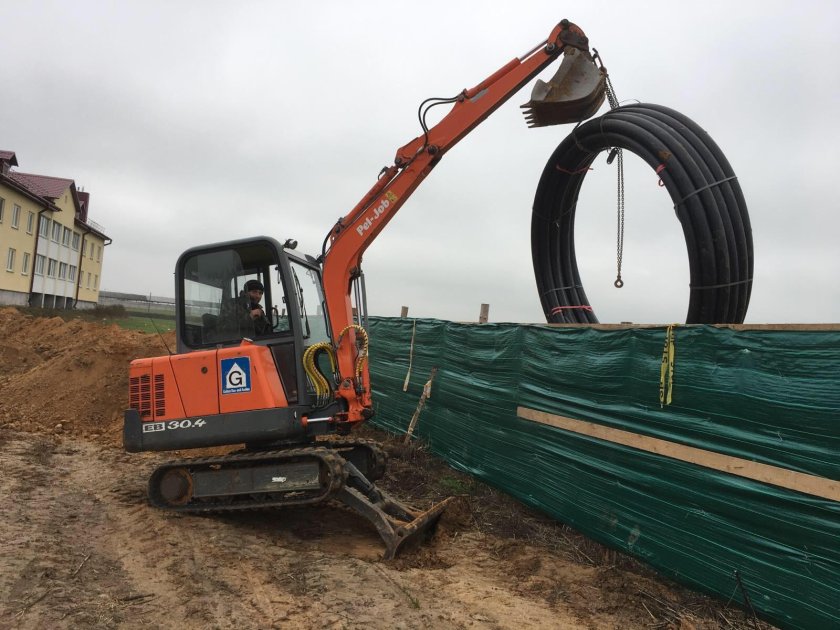 Колесный экскаватор УВЗ ЭО-33222а