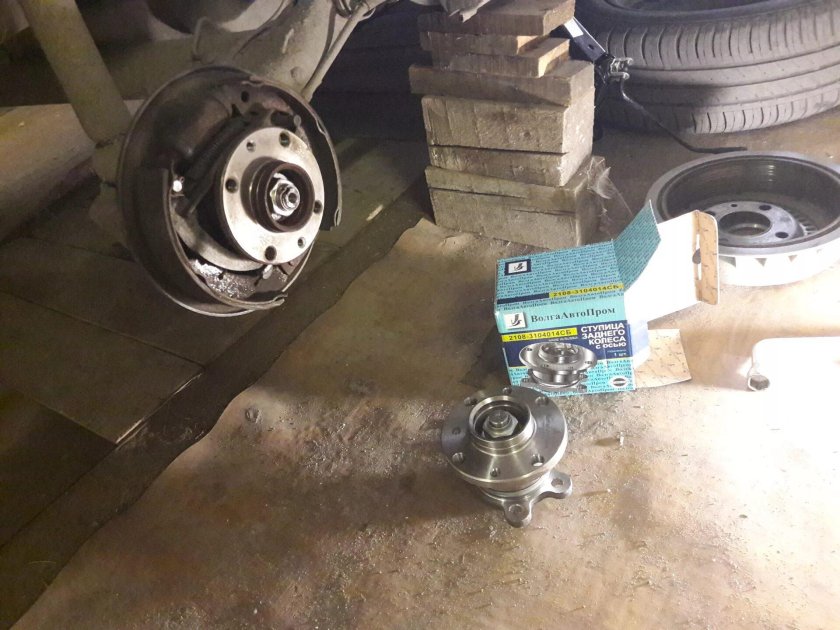 Задняя ступица Лада Гранта