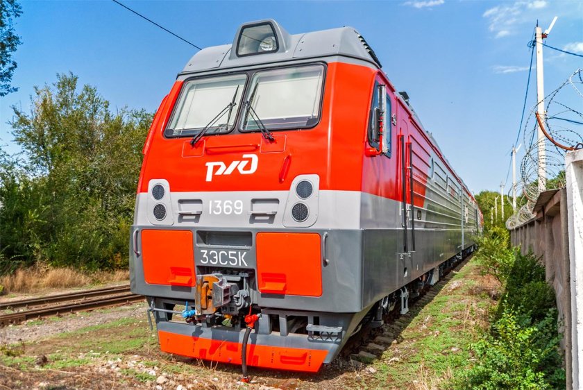 Локомотив 3эс5к