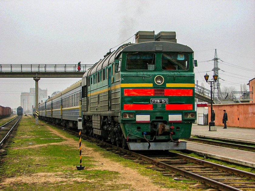 Грузовой Локомотив 2тэ116