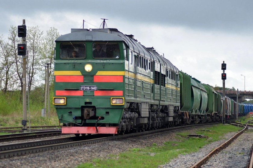 Магистральный тепловоз 2тэ116