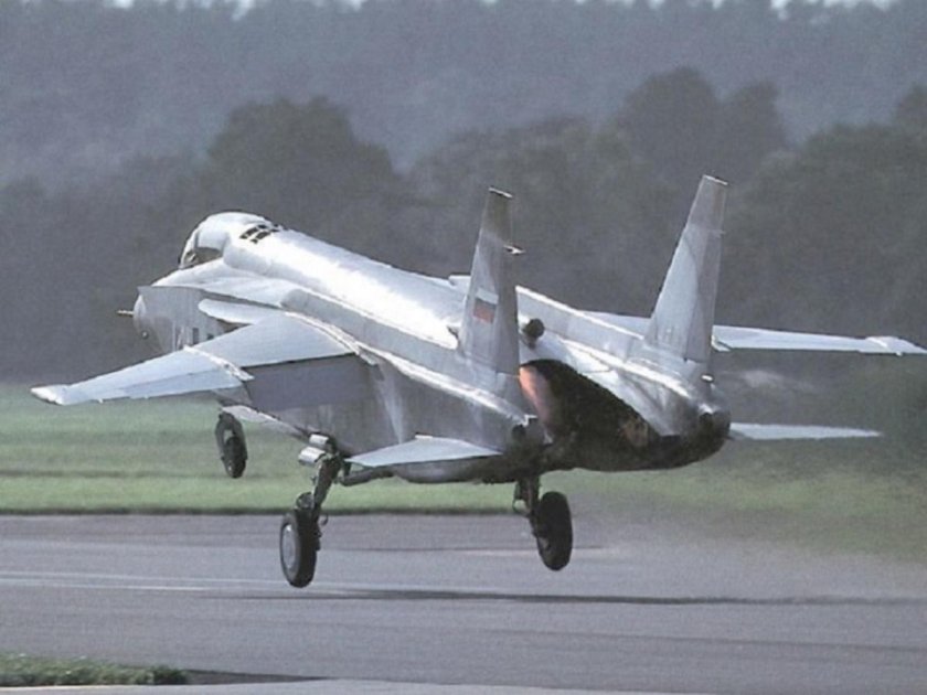 Истребитель перехватчик миг 31