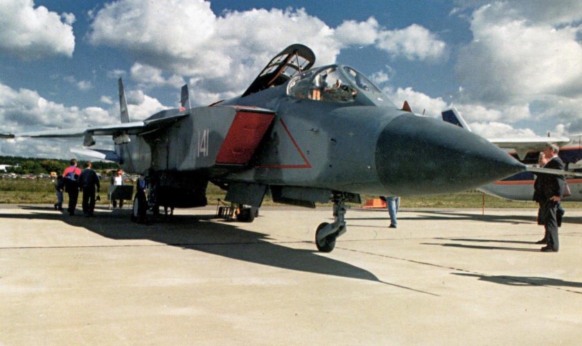 Як-141 самолет