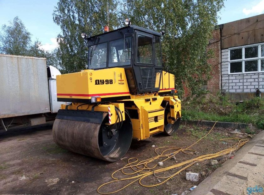 Каток дорожный Раскат Ду-98