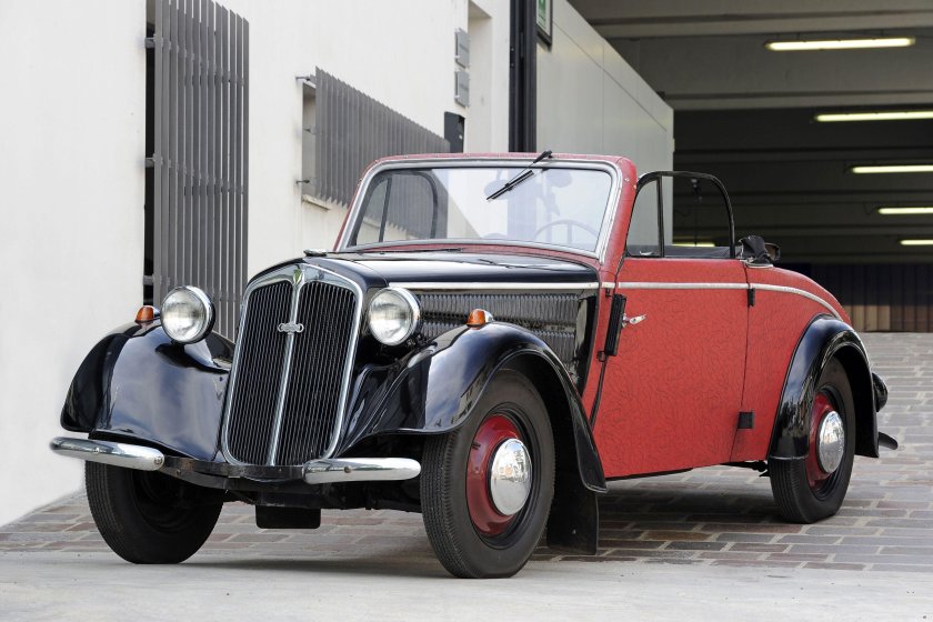 Автомобиль DKW f8