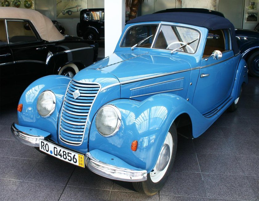 Автомобиль IFA f8