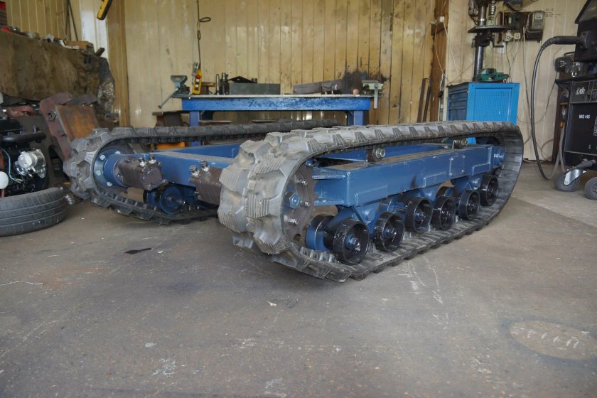 Модуль ra066. Гусеничное шасси