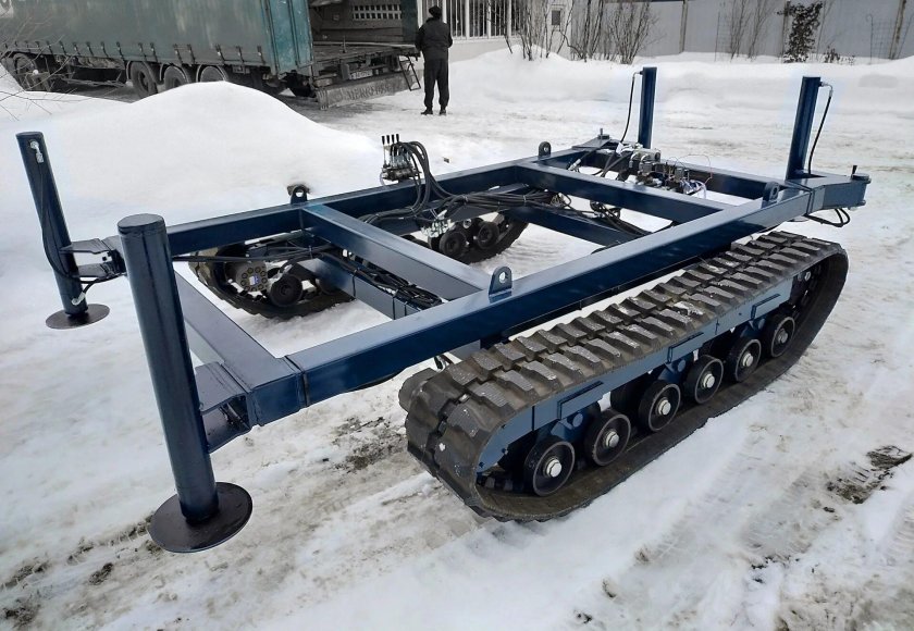 Вездеходное гусеничное шасси