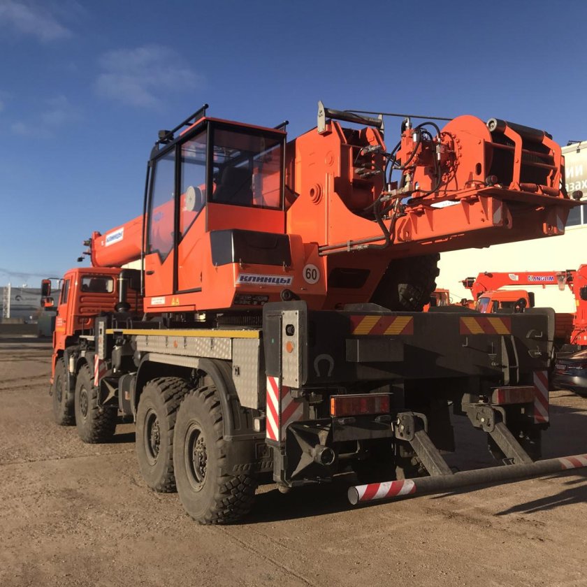 КС-65719-3к на шасси КАМАЗ 63501