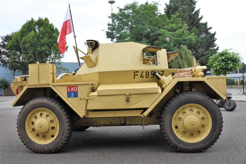 Даймлер Динго бронеавтомобиль