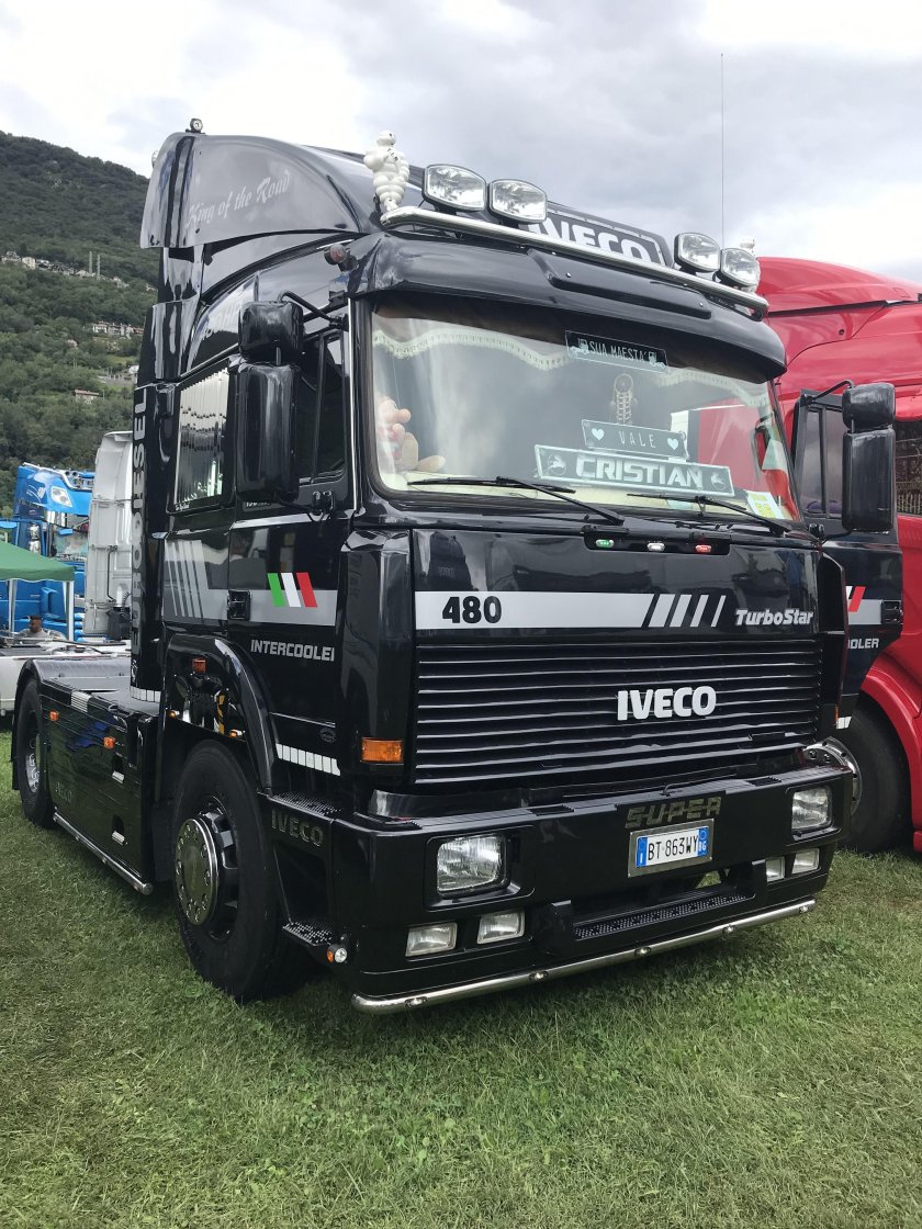 Грузовик iveco