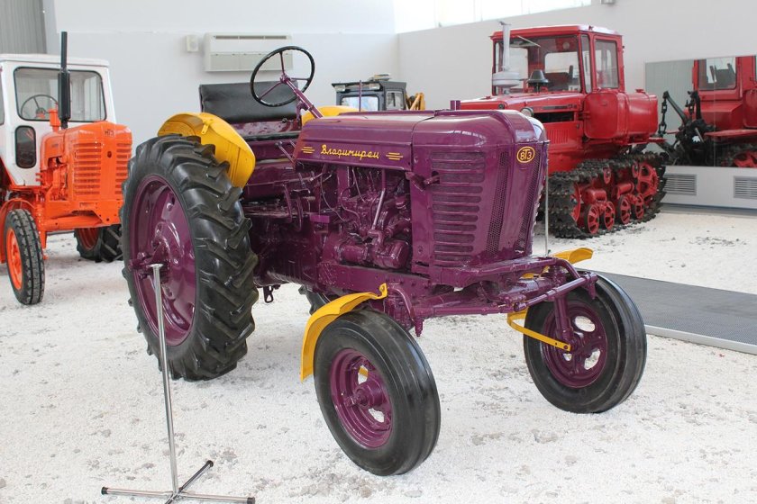 Трактор Владимировец т 28