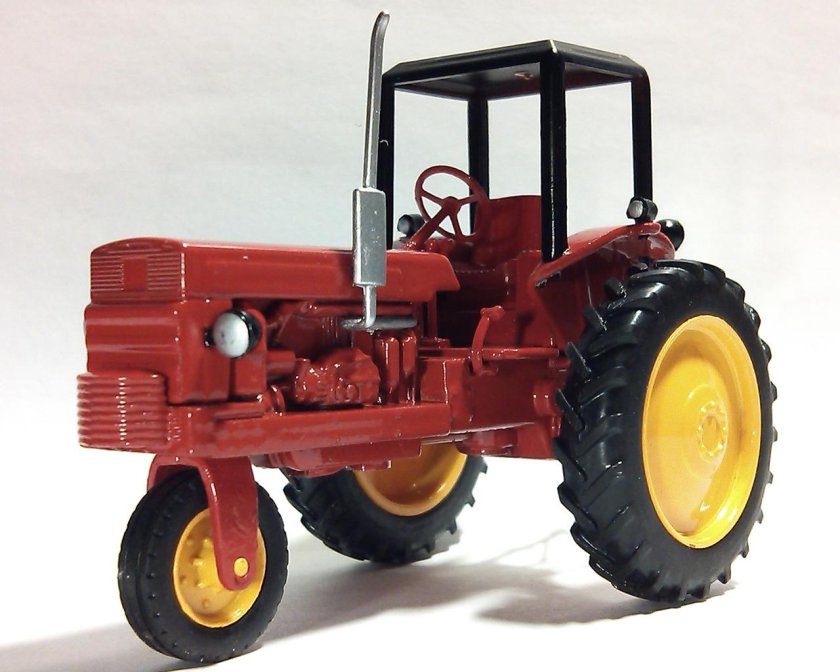 Модельку трактора т 28