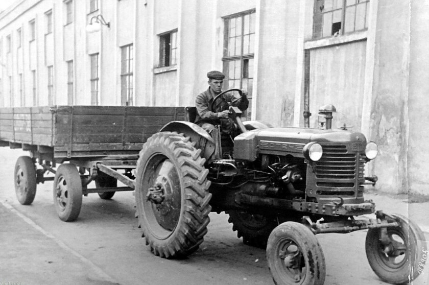 ДТ-24 трактор