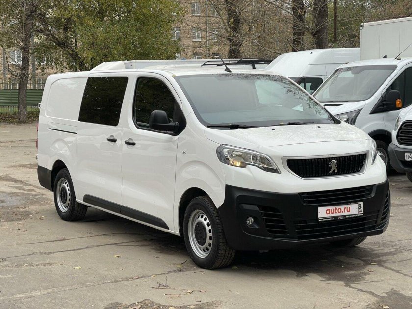 Цельнометаллические фургоны