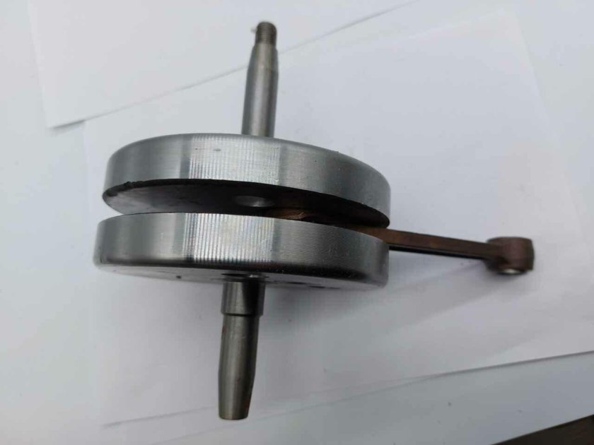 Коленвал мотоцикла Минск 12 вольт