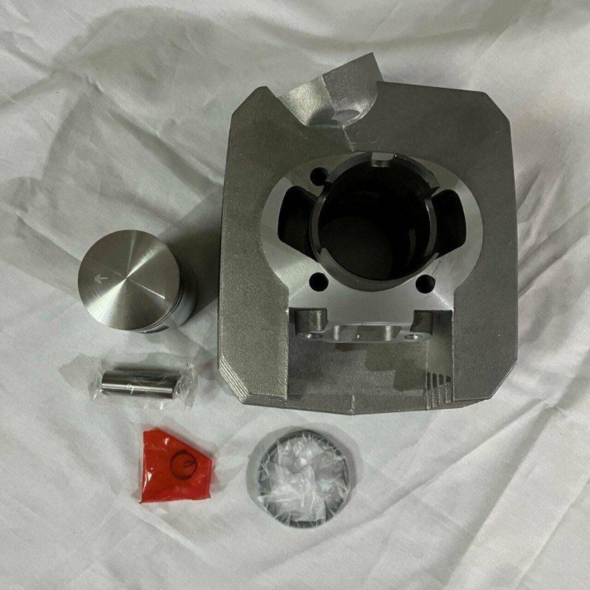 1656239 Цилиндр в сборе