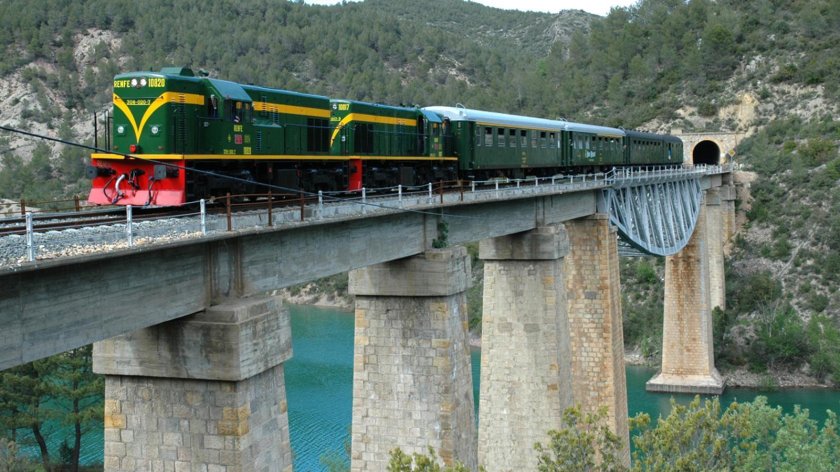 Железная дорога в Испании