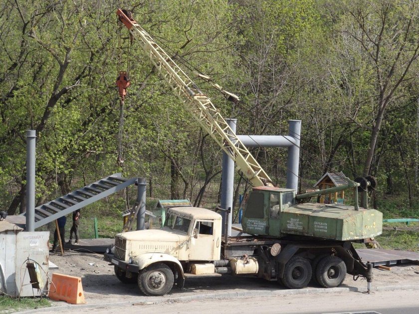 КРАЗ 257 КС 4561