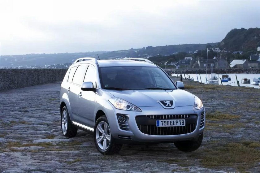 Peugeot 4007