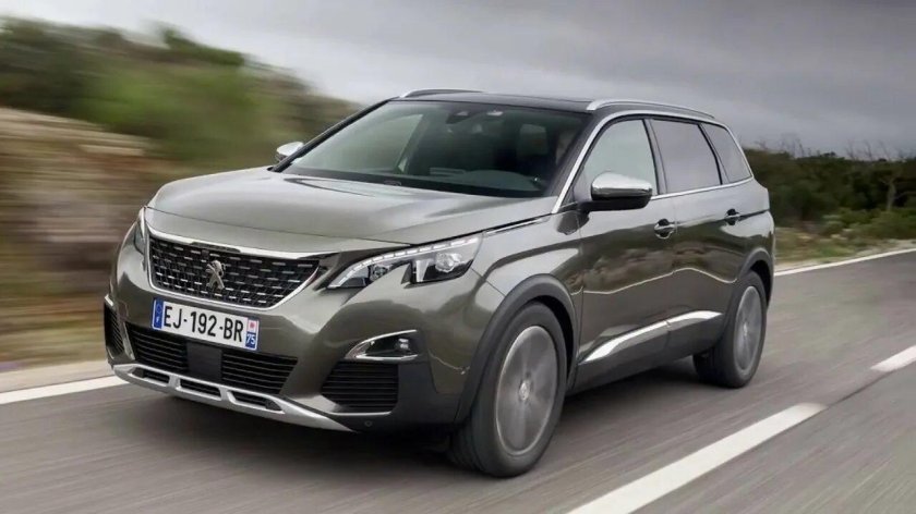 Кроссовер Пежо 5008