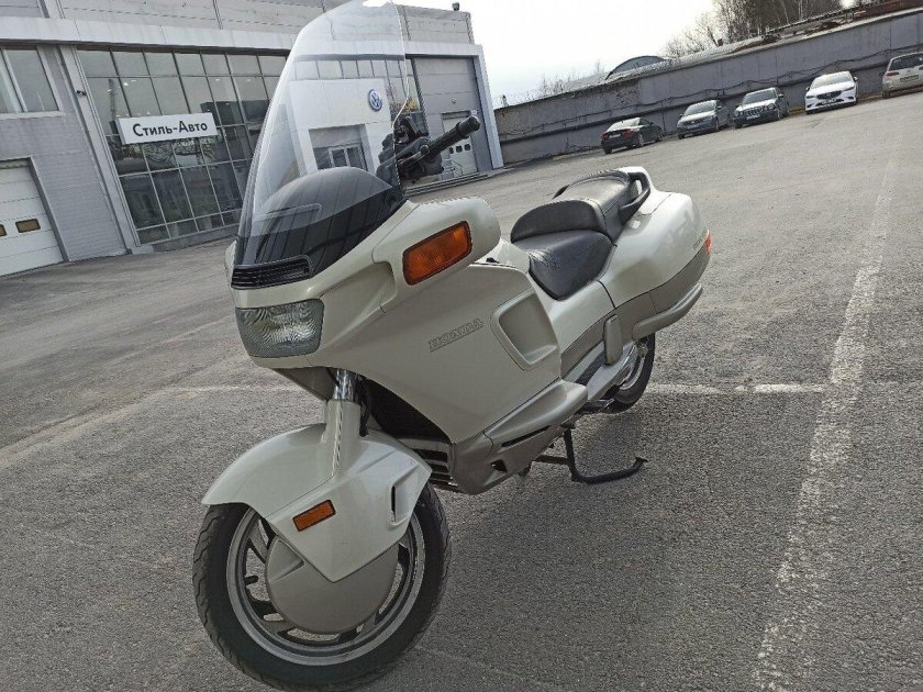 Honda PC 800