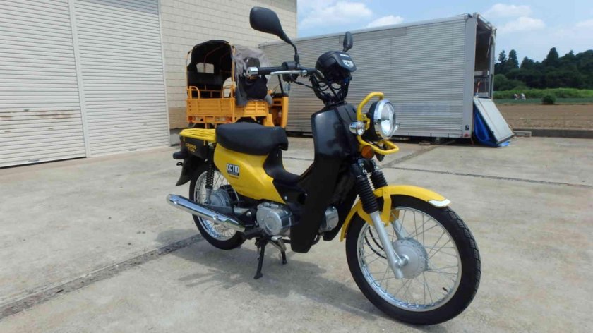 Suzuki van van 200 Bobber