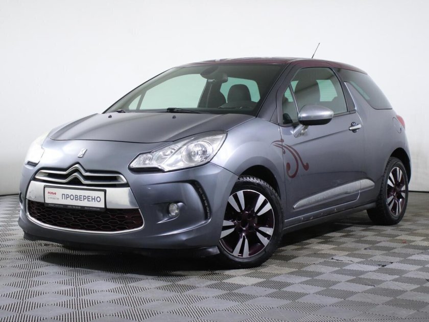 Машина Ситроен серая